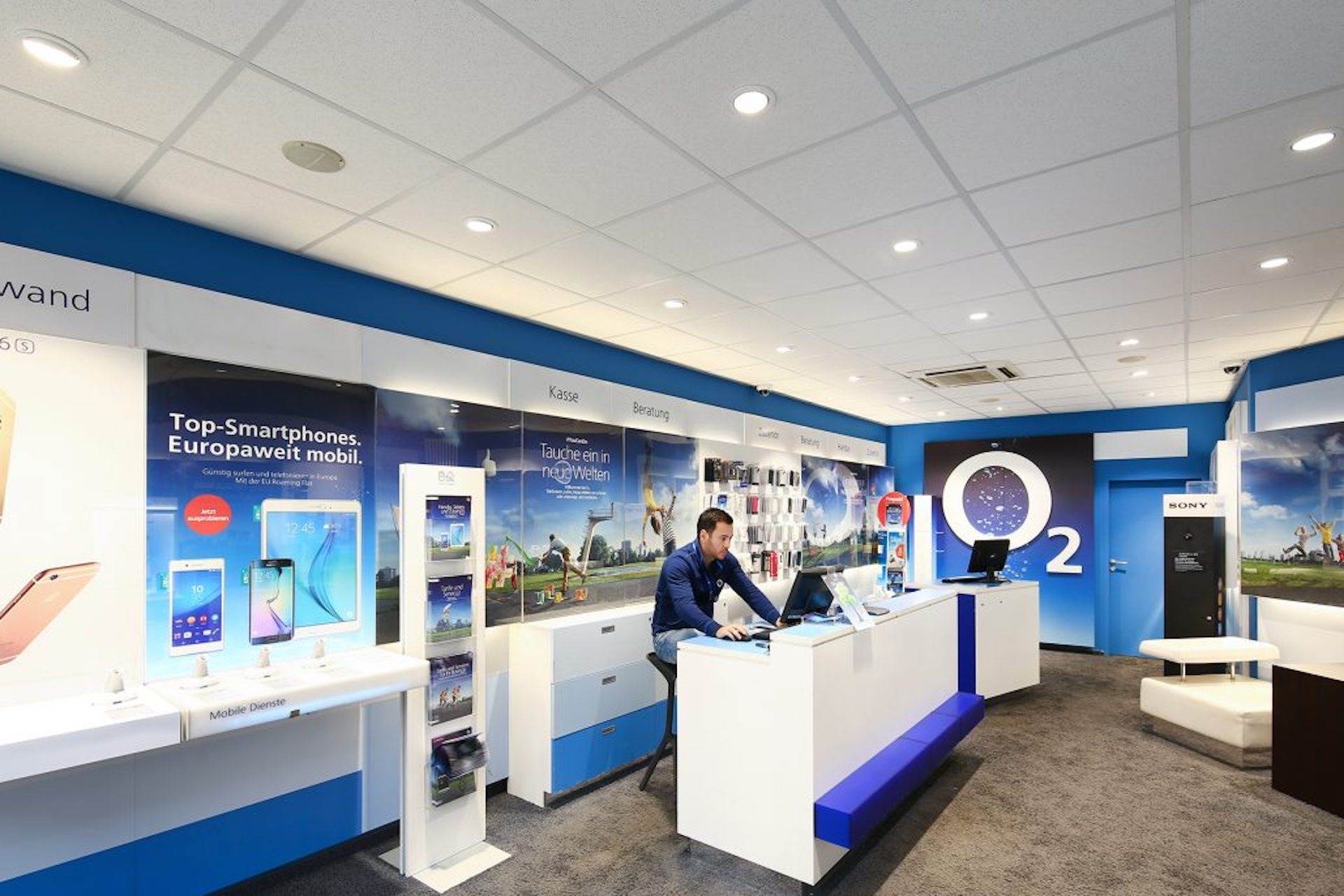 O2 Shop Detmold - Luxeen